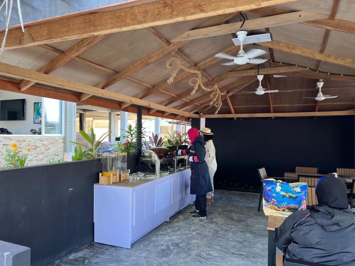 Icom Marina Sea View Otel Maafushi Dış mekan fotoğraf
