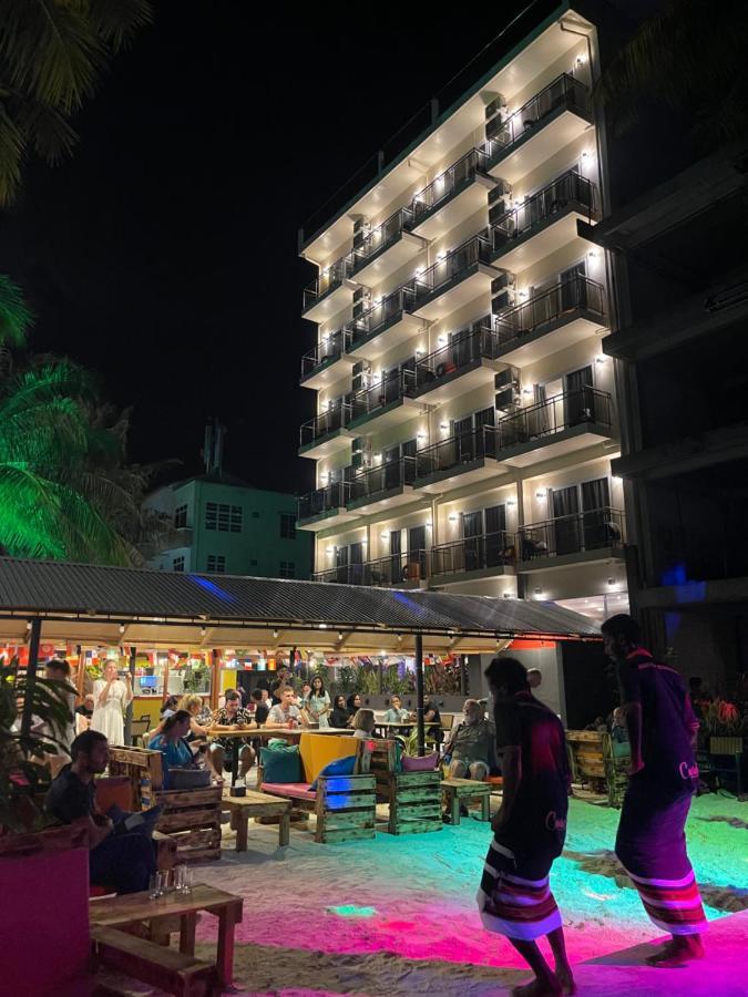 Icom Marina Sea View Otel Maafushi Dış mekan fotoğraf