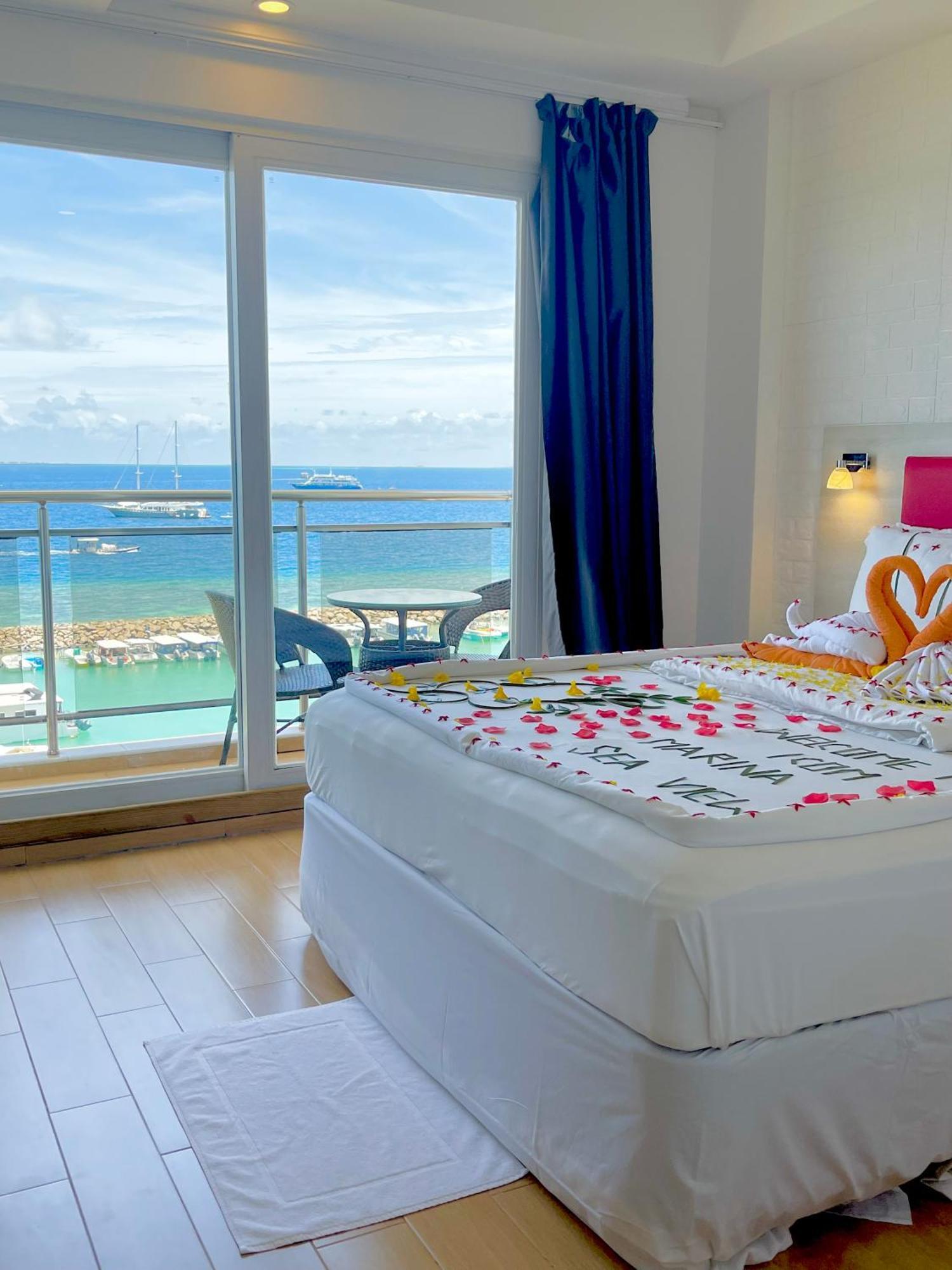 Icom Marina Sea View Otel Maafushi Dış mekan fotoğraf