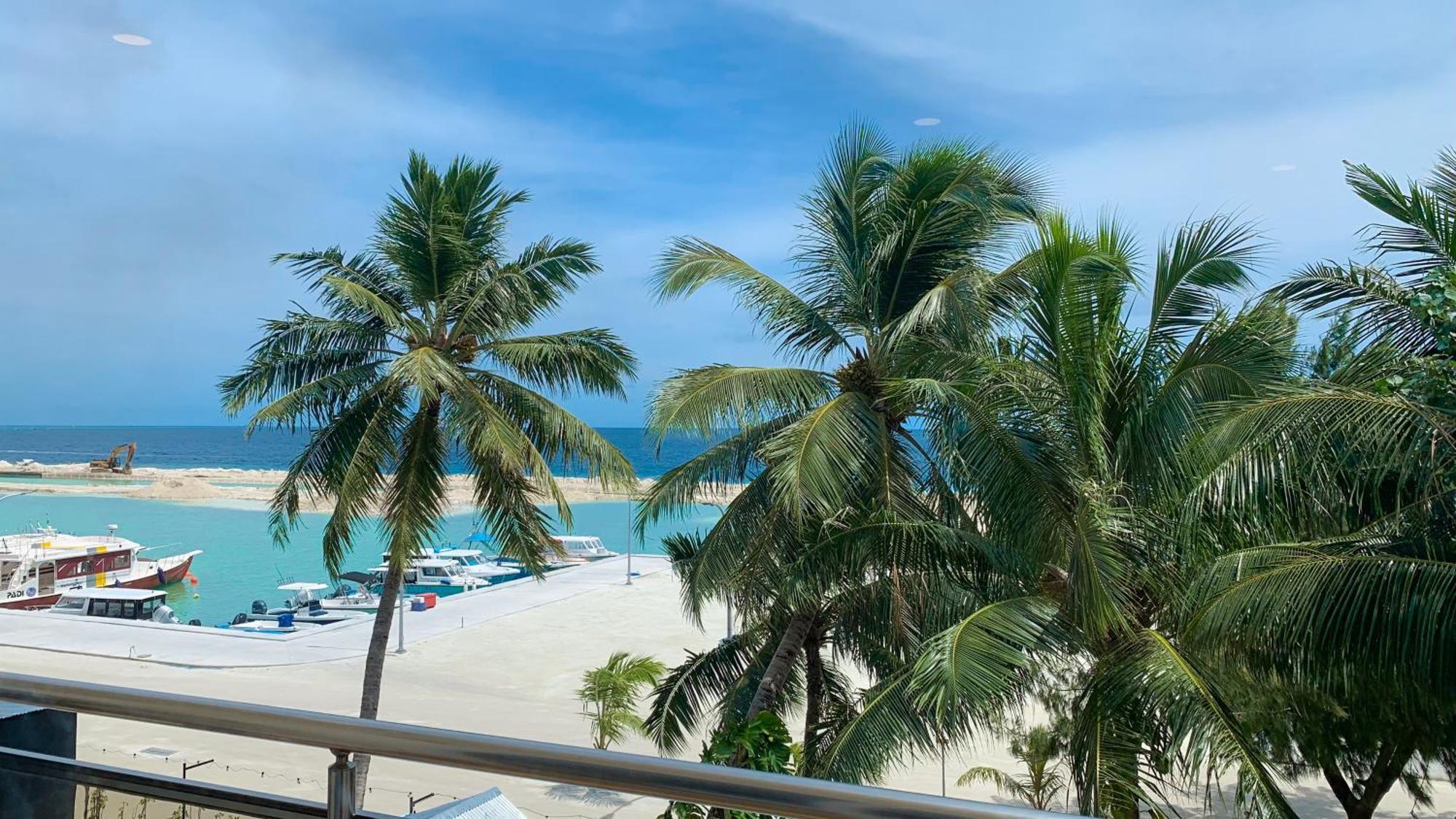 Icom Marina Sea View Otel Maafushi Dış mekan fotoğraf